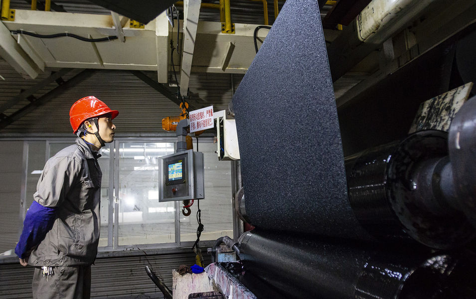 WEEM Abrasives linia produkcyjna producenta